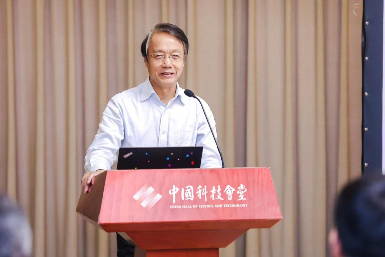 石维忱